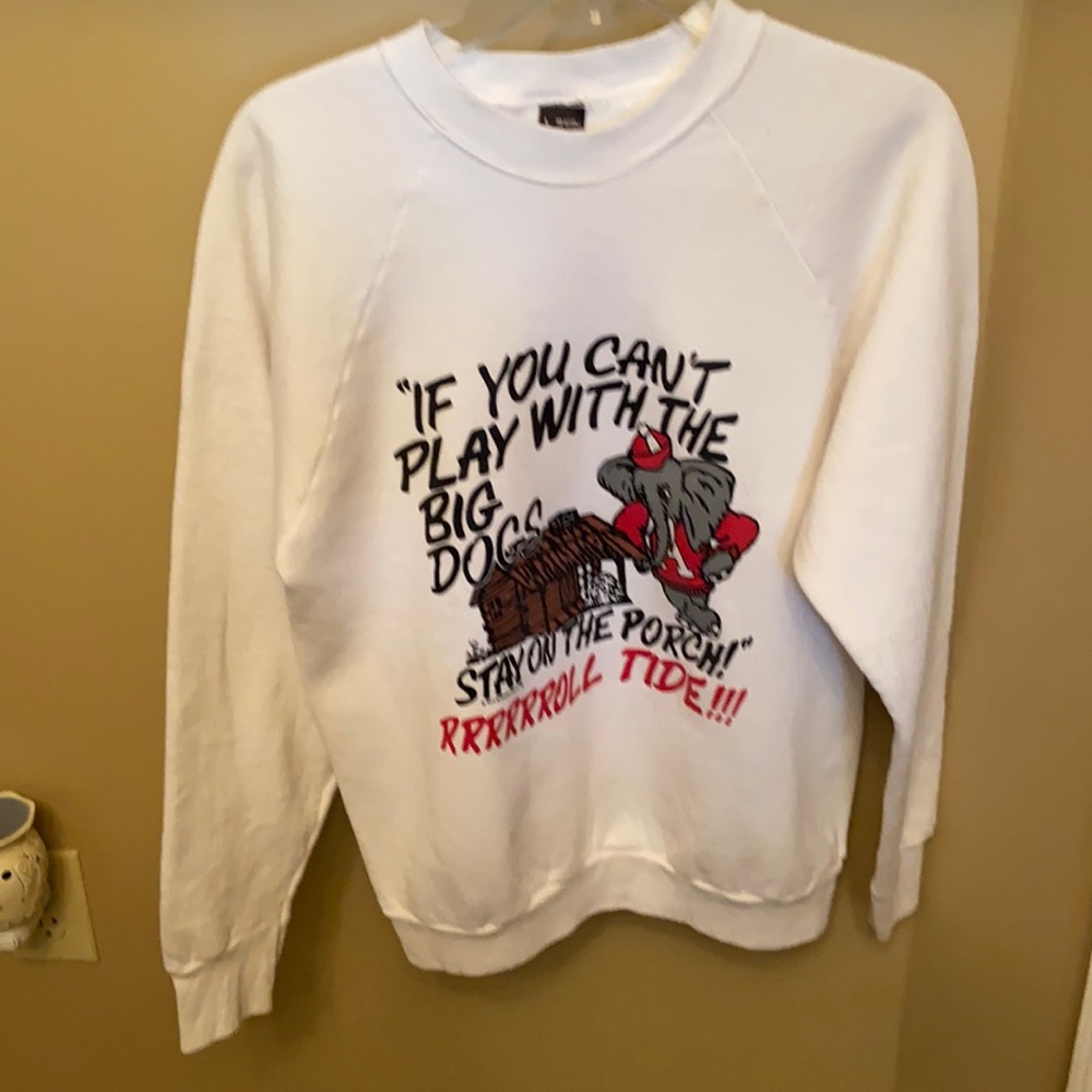 Vintage Alabama sweatshirt. Size large.